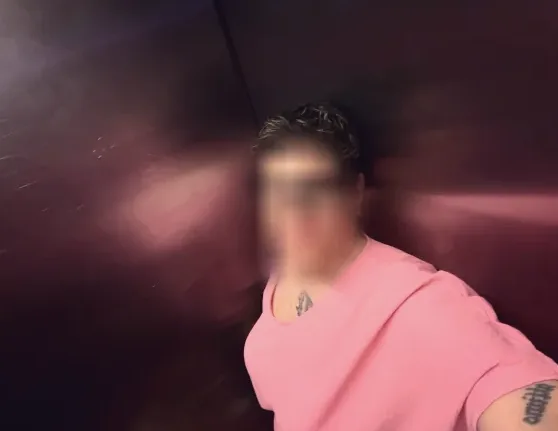 Ada, 40