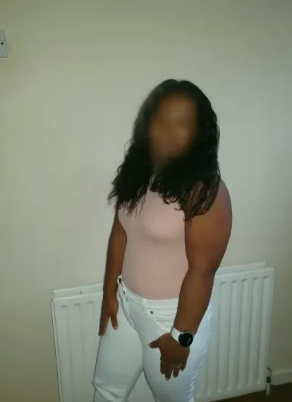 Aisha, 24
