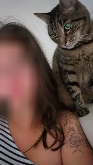 Aisha, 28