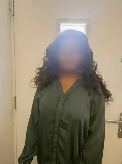 Aoife, 33