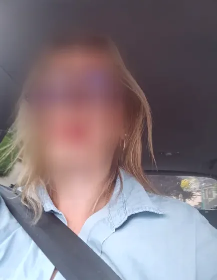 Lucy, 34