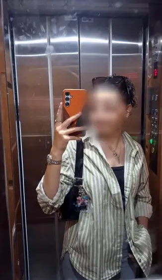 Megan, 21