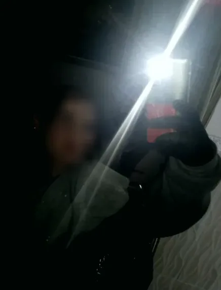 Sarah, 19